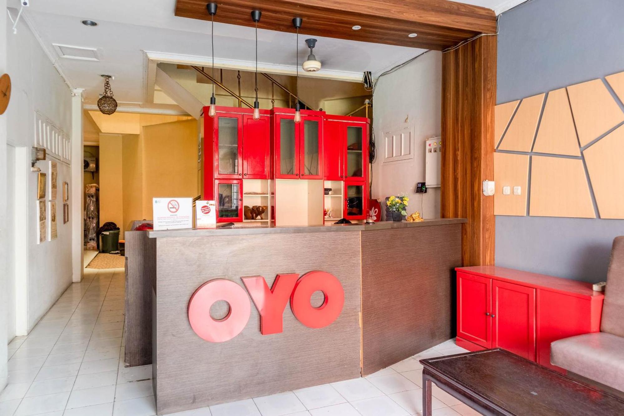 Oyo 1111 Pasar Baru Inn جاكرتا المظهر الخارجي الصورة
