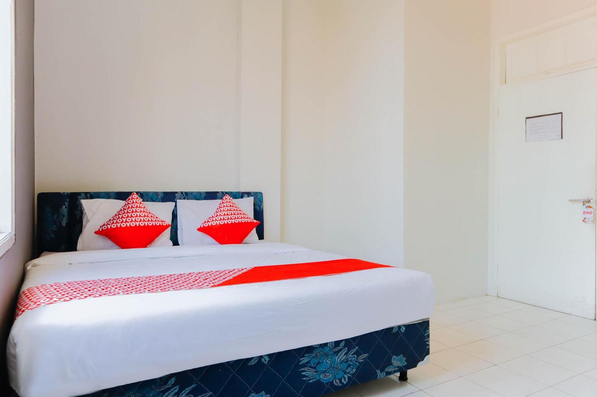 Oyo 1111 Pasar Baru Inn جاكرتا المظهر الخارجي الصورة